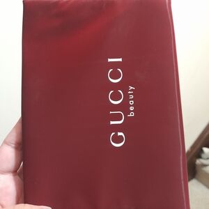 GUCCI Beauty Burgundy Cosmetic Pouch